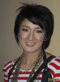 Foto Melly Herlina