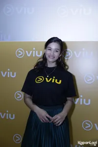 Foto Mentari De Meralle