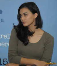 Foto Mentari De Merelle