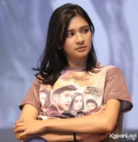 Foto Mikha Tambayong