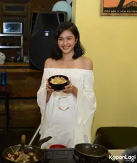 Foto Mikha Tambayong