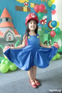 Foto Mikhayla Bakrie