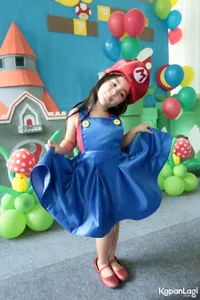 Foto Mikhayla Bakrie