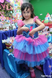 Foto Mikhayla Bakrie