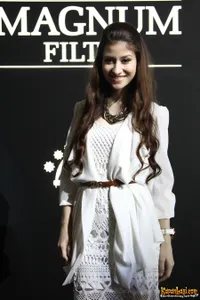 Foto Millane Fernandez