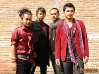 Foto Mozaik Band
