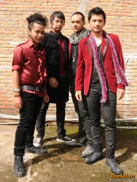 Foto Mozaik Band