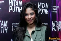 Foto Nadhine Emmanulle