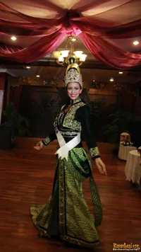 Foto Nadine Alexandra Dewi Ames