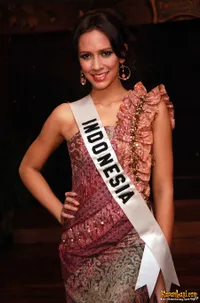 Foto Nadine Alexandra Dewi Ames