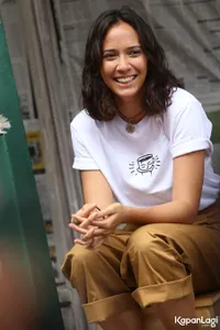 Foto Nadine Alexandra Dewi Ames