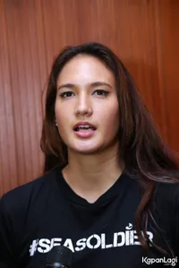 Foto Nadine Chandrawinata