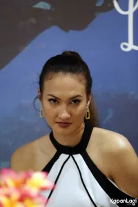Foto Nadine Chandrawinata