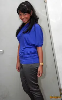 Foto Nadine E Woworuntu