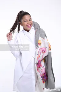 Foto Nadine Waworuntu