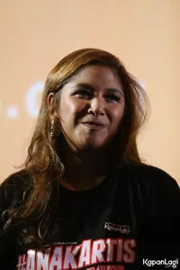 Foto Nadine Waworuntu