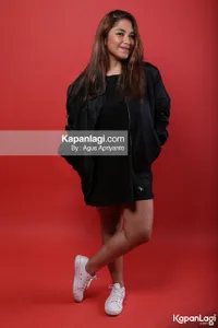 Foto Nadine Waworuntu