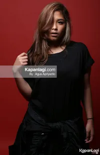 Foto Nadine Waworuntu