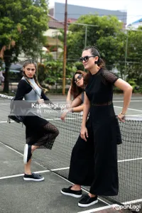 Foto Nadine Waworuntu