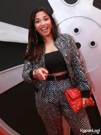 Foto Nadine Waworuntu