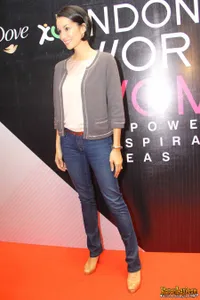 Foto Nadya Hutagalung