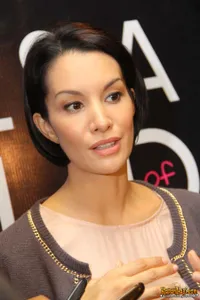 Foto Nadya Hutagalung