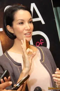 Foto Nadya Hutagalung