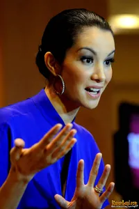 Foto Nadya Hutagalung