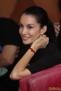 Foto Nadya Hutagalung