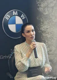 Foto Nadya Hutagalung