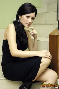 Foto Nana Khairina