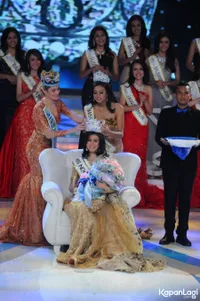 Foto Natasha Mannuela