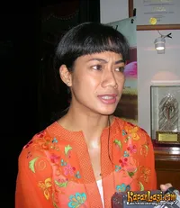 Foto Nia Dinata