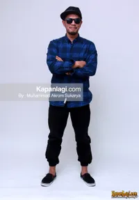 Foto Nial Bunga Band