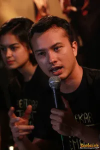 Foto Nicholas Saputra