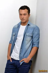 Foto Nicholas Saputra