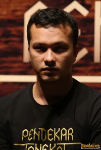 Foto Nicholas Saputra