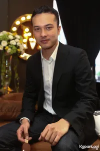Foto Nicholas Saputra