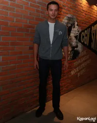 Foto Nicholas Saputra