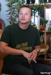 Foto Nicholas Saputra