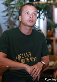 Foto Nicholas Saputra