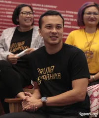 Foto Nicholas Saputra
