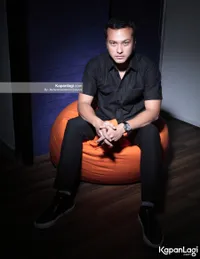 Foto Nicholas Saputra