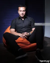 Foto Nicholas Saputra
