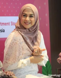 Foto Nina Zatulini