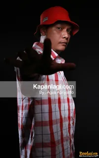 Foto Nino Christian T Five