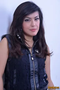 Foto Novita Dewi