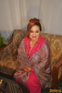 Foto Nunung Srimulat