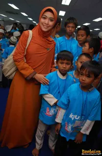 Foto Oki Setiana Dewi