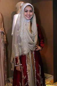 Foto Oki Setiana Dewi